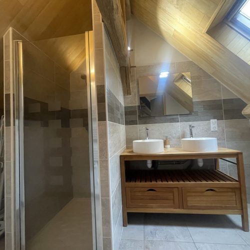 Gite du grand chêne - étage "L'érable" - salle de bain