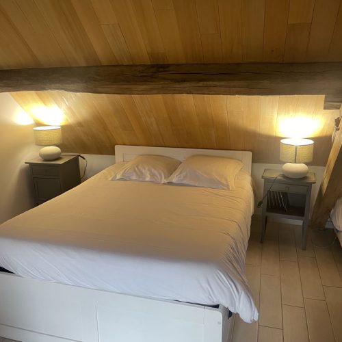 Gite du grand chêne - étage "Le Pin" - lit double