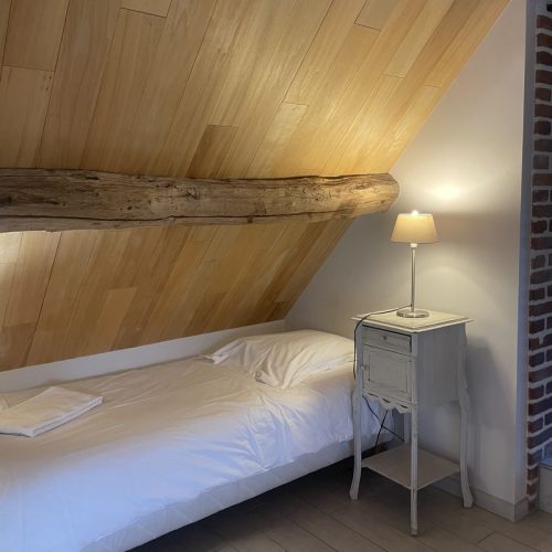 Gite du grand chêne - étage "Le Pin" - lit simple